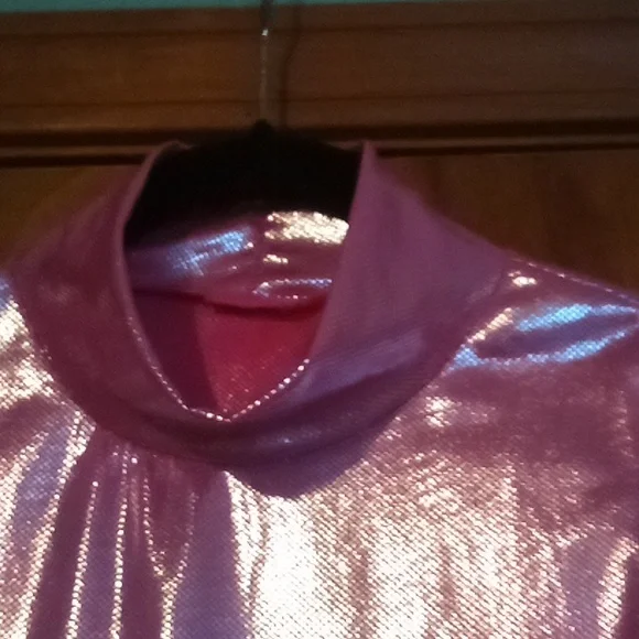 NWOT Flashy sleeveless bodysuit - Picture 3 of 3